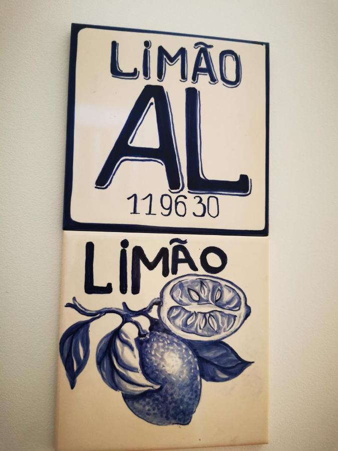 Charming Portuguese Style Apartment, For Rent "Vida A Portuguesa", "Amendoa Or Limao" Alojamento Local بورتيماو المظهر الخارجي الصورة