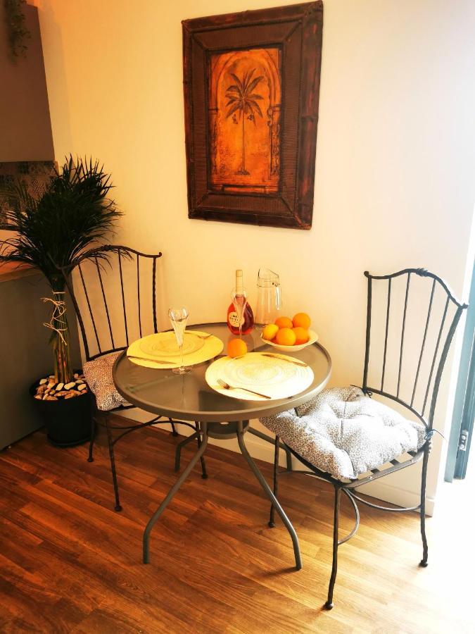 Charming Portuguese Style Apartment, For Rent "Vida A Portuguesa", "Amendoa Or Limao" Alojamento Local بورتيماو المظهر الخارجي الصورة