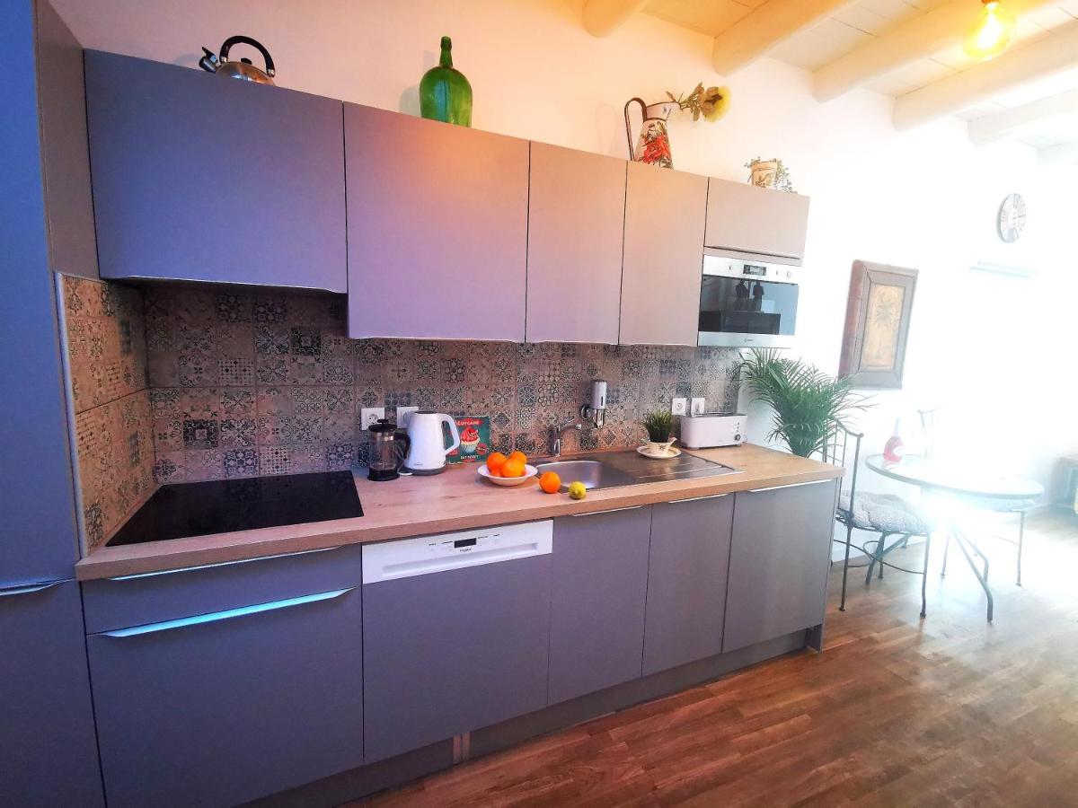 Charming Portuguese Style Apartment, For Rent "Vida A Portuguesa", "Amendoa Or Limao" Alojamento Local بورتيماو المظهر الخارجي الصورة